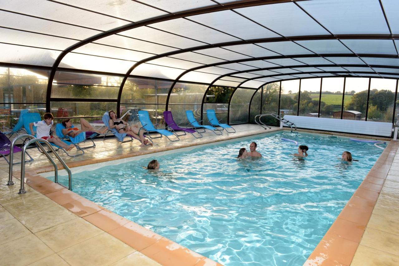 Les Roulottes & Cottages Du Moulin Chenille-Change Экстерьер фото